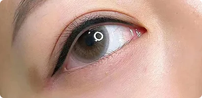 Upper Eyeliner Define